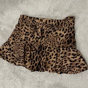 Leopard print tween skort NWT size Large Juniors